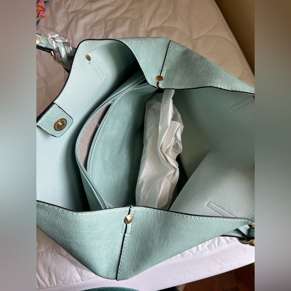 Hand bag